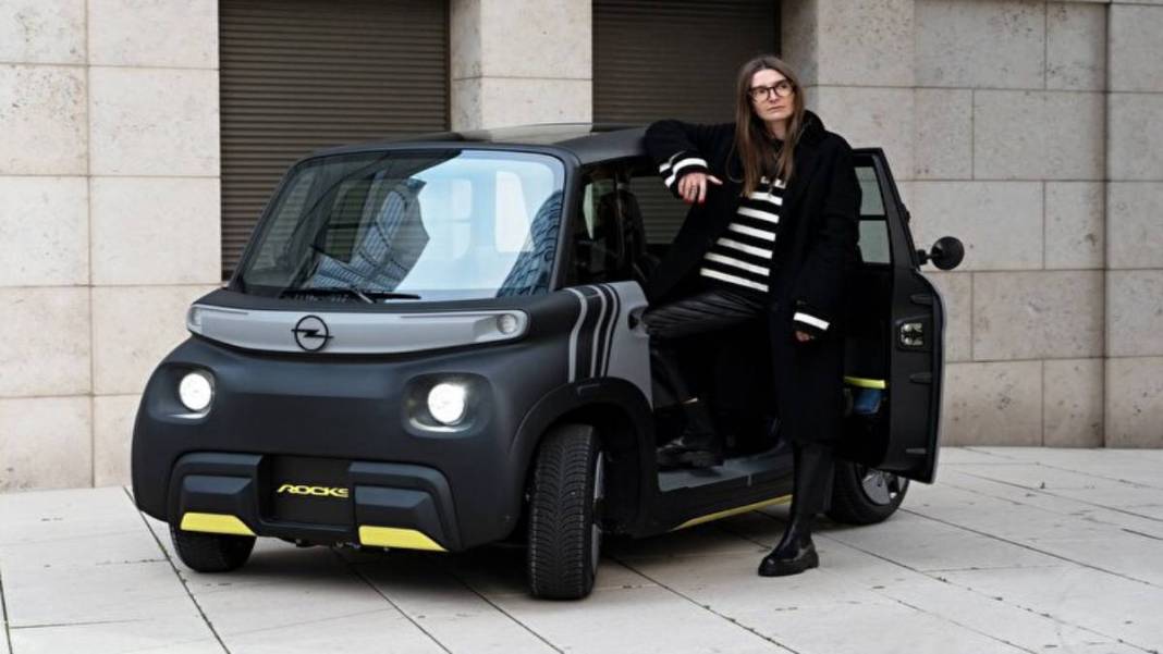 400 bin TL'ye elektrikli otomobil fırsatı! Ne ehliyet ne vergi de yakıt masrafı var, 15 yaşındakiler bile sürebilir 6